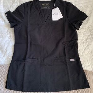 FIGS Casma 3 Pocket Scrub Top